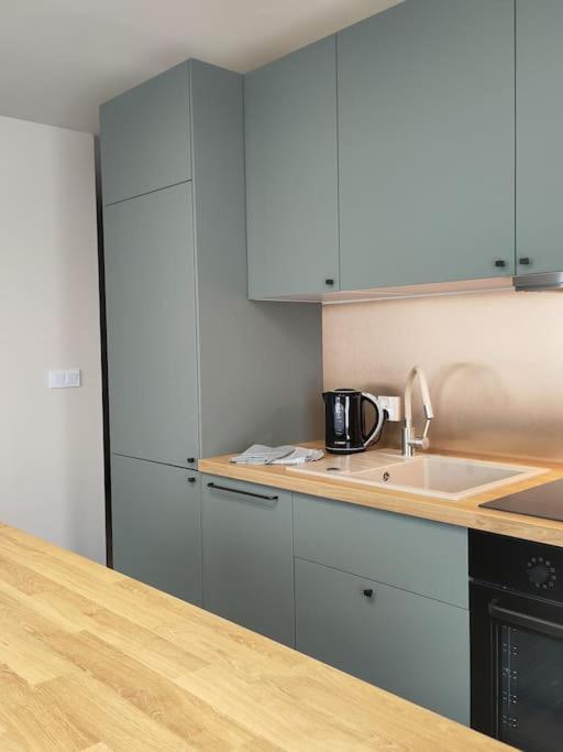 Piekny Apartament 3-Pokojowy Katowice Exteriör bild
